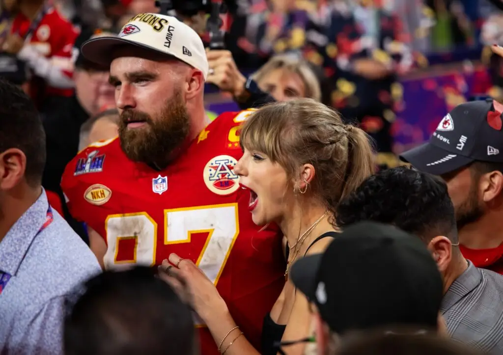 Feb 11, 2024; Paradise, Nevada, USA; Kansas City Chiefs tight end Travis Kelce (87) celebrates with girlfriend Taylor Swift after defeating the San Francisco 49ers in Super Bowl LVIII at Allegiant Stadium. Mandatory Credit: Mark J. Rebilas-USA TODAY Sports