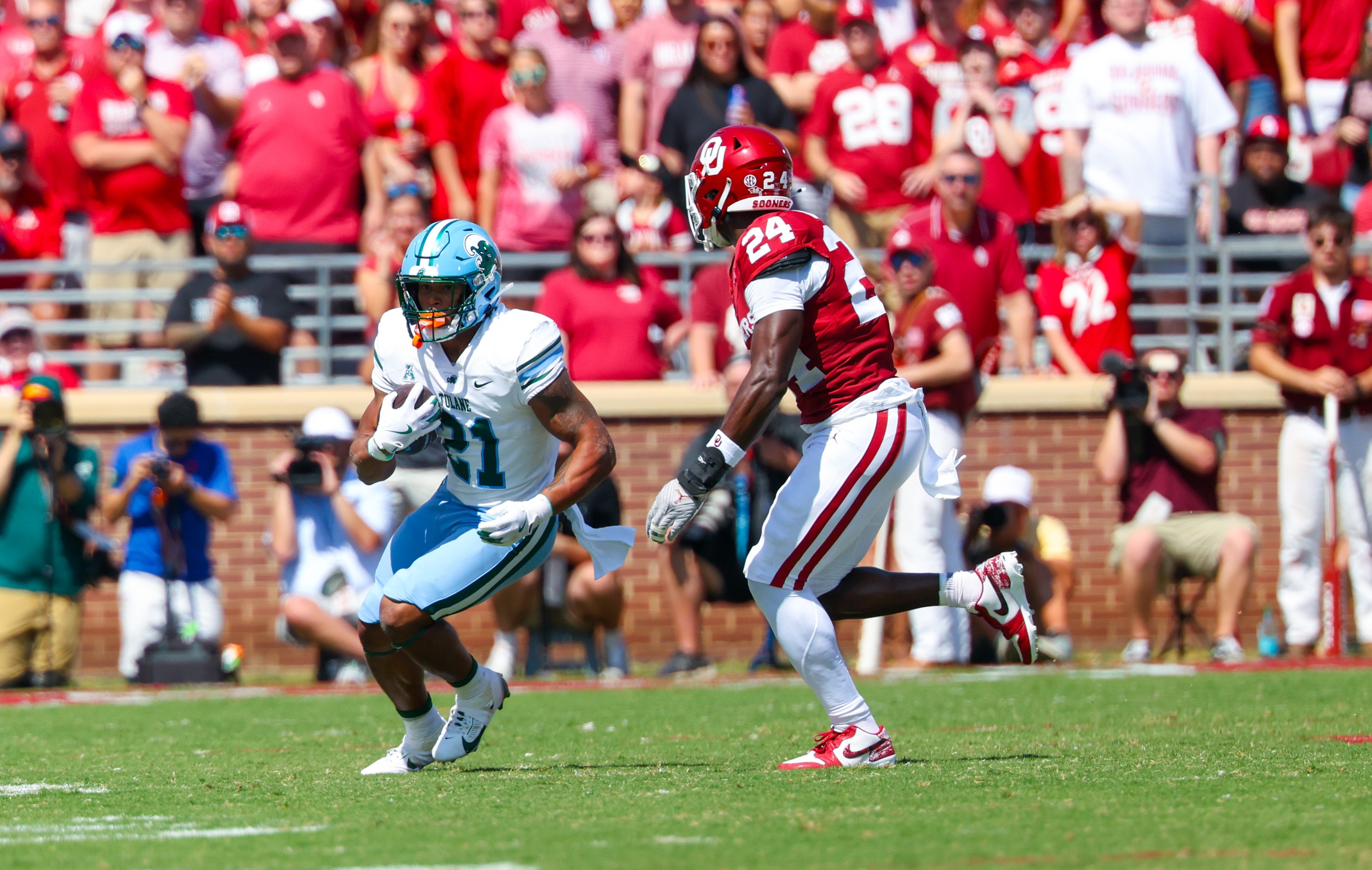 Tulane Green Wave, Makhi Hughes