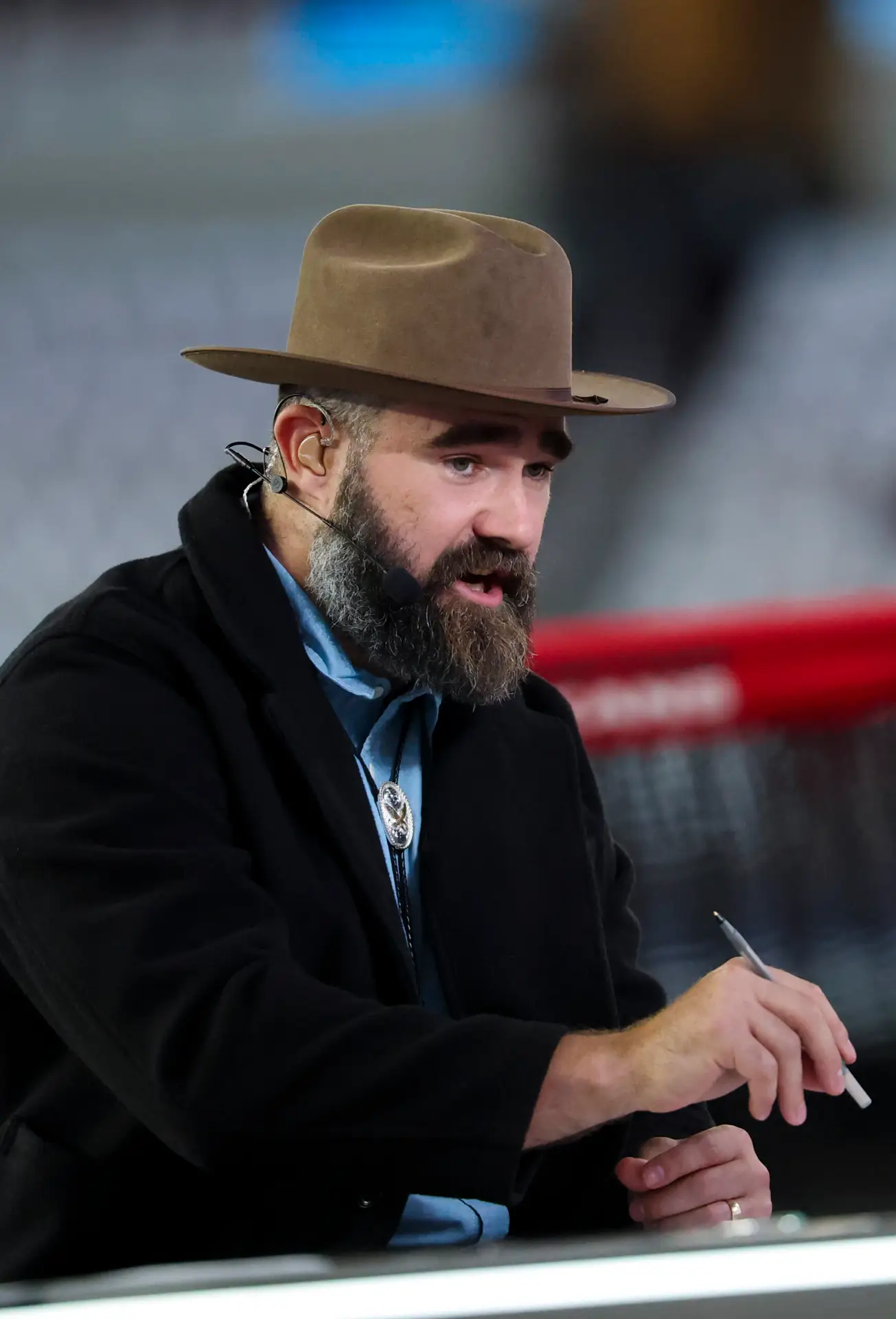 'We Have No Words': Philadelphia Eagles in Disbelief After Jason Kelce Removes His Pants in Viral Video 1 NFL, Jason Kelce, Philadelphia Eagles