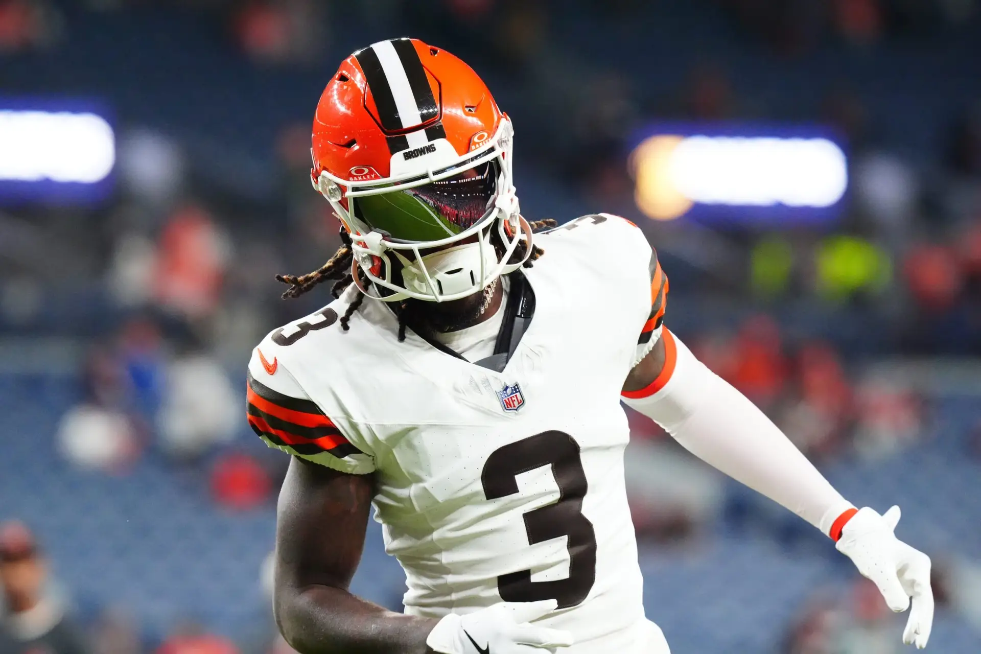 Dec 2, 2024; Denver, Colorado, USA; Cleveland Browns wide receiver Jerry Jeudy (3) before the game against the Denver Broncos at Empower Field at Mile High. Mandatory Credit: Ron Chenoy-Imagn Images Jets