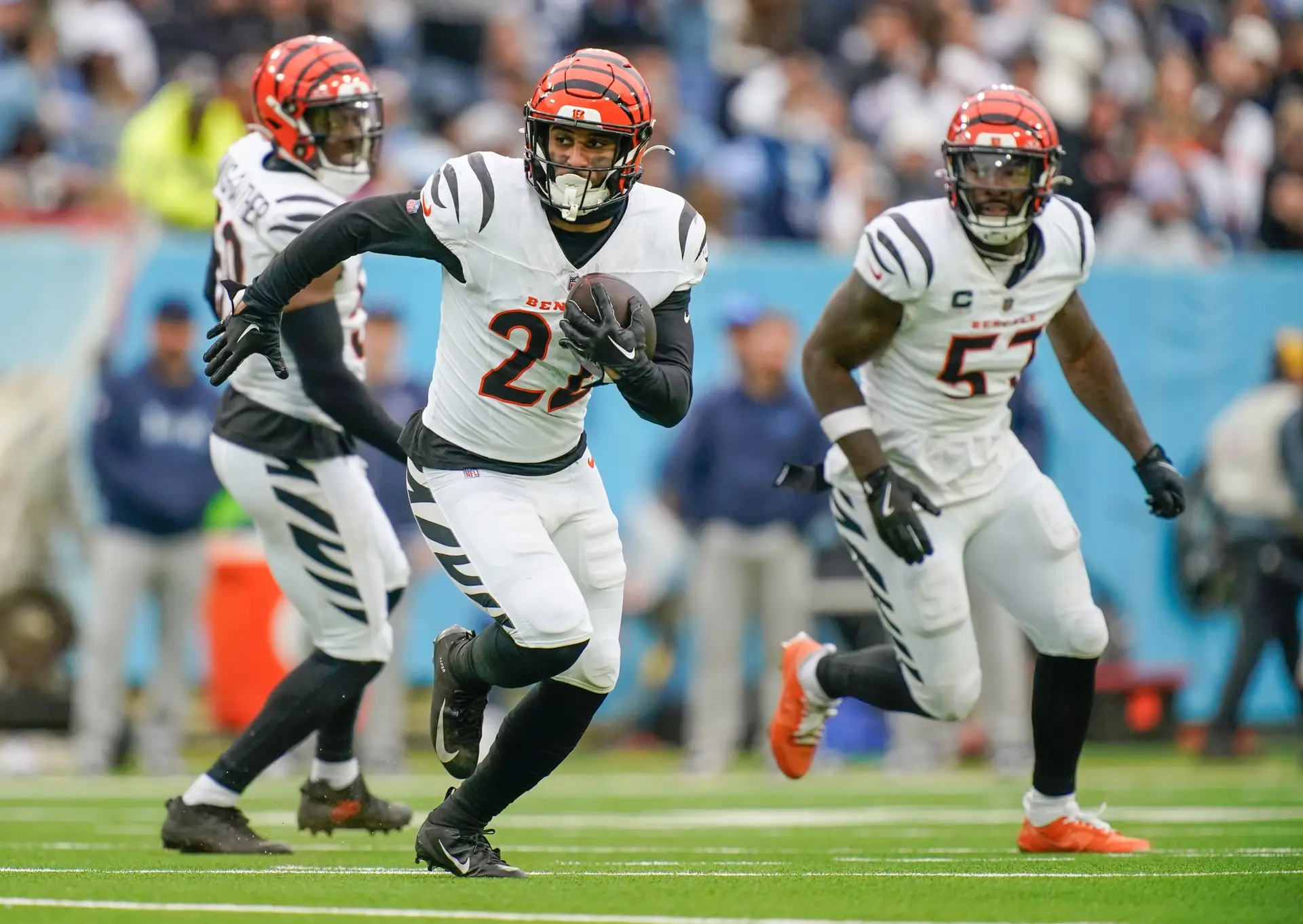 Cincinnati Bengals: Revised Contract of Struggling Starter 2 Cincinnati Bengals