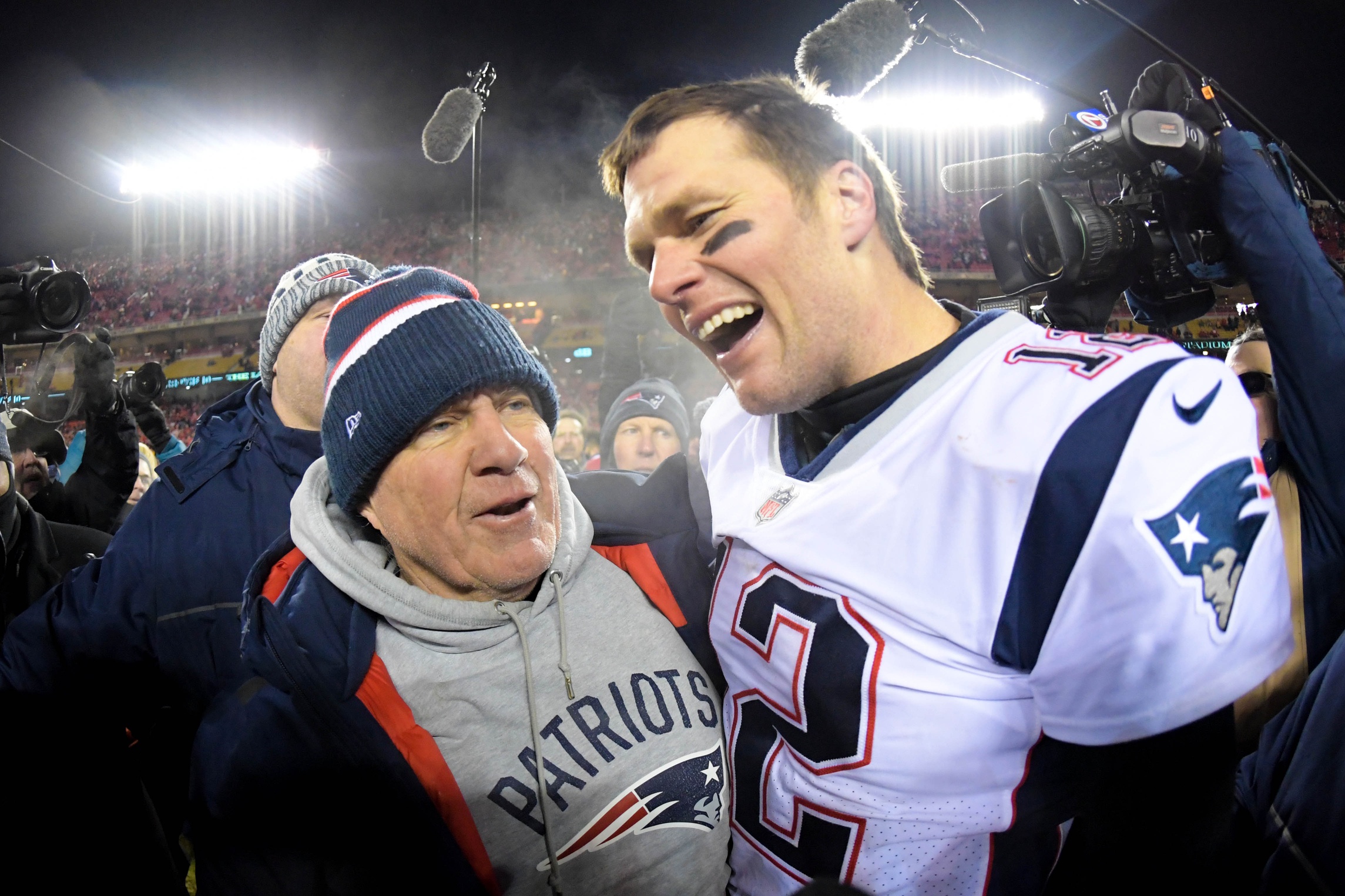 New England Patriots head coach Bill Belichick and quarterback Tom Brady (12) 