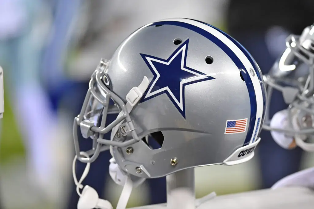 'Mourn The Passing': Dallas Cowboys Release Statement After Tight End, Civil Rights Icon Dies 1 Oct 16, 2022; Philadelphia, Pennsylvania, USA; Dallas Cowboys helmet on the bench against the Philadelphia Eagles at Lincoln Financial Field. Mandatory Credit: Eric Hartline-Imagn Images