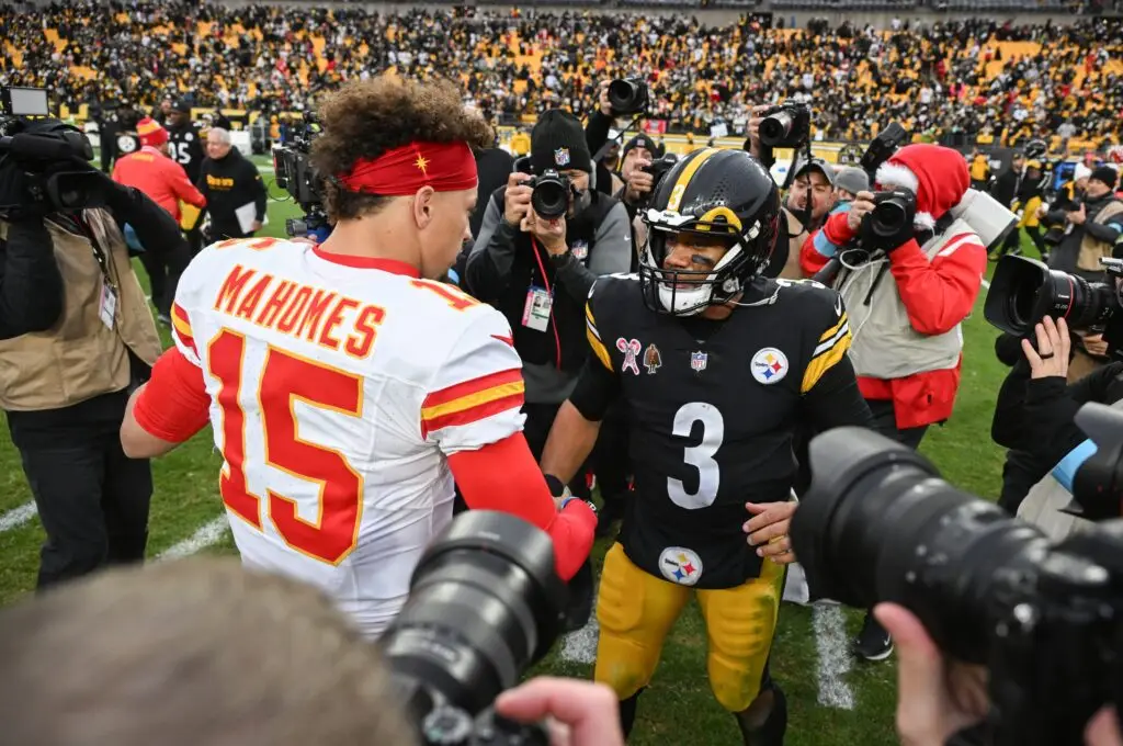 Pittsburgh Steelers quarterback Russell Wilson (3) greets Kansas City Chiefs quarterback Patrick Mahomes (15)