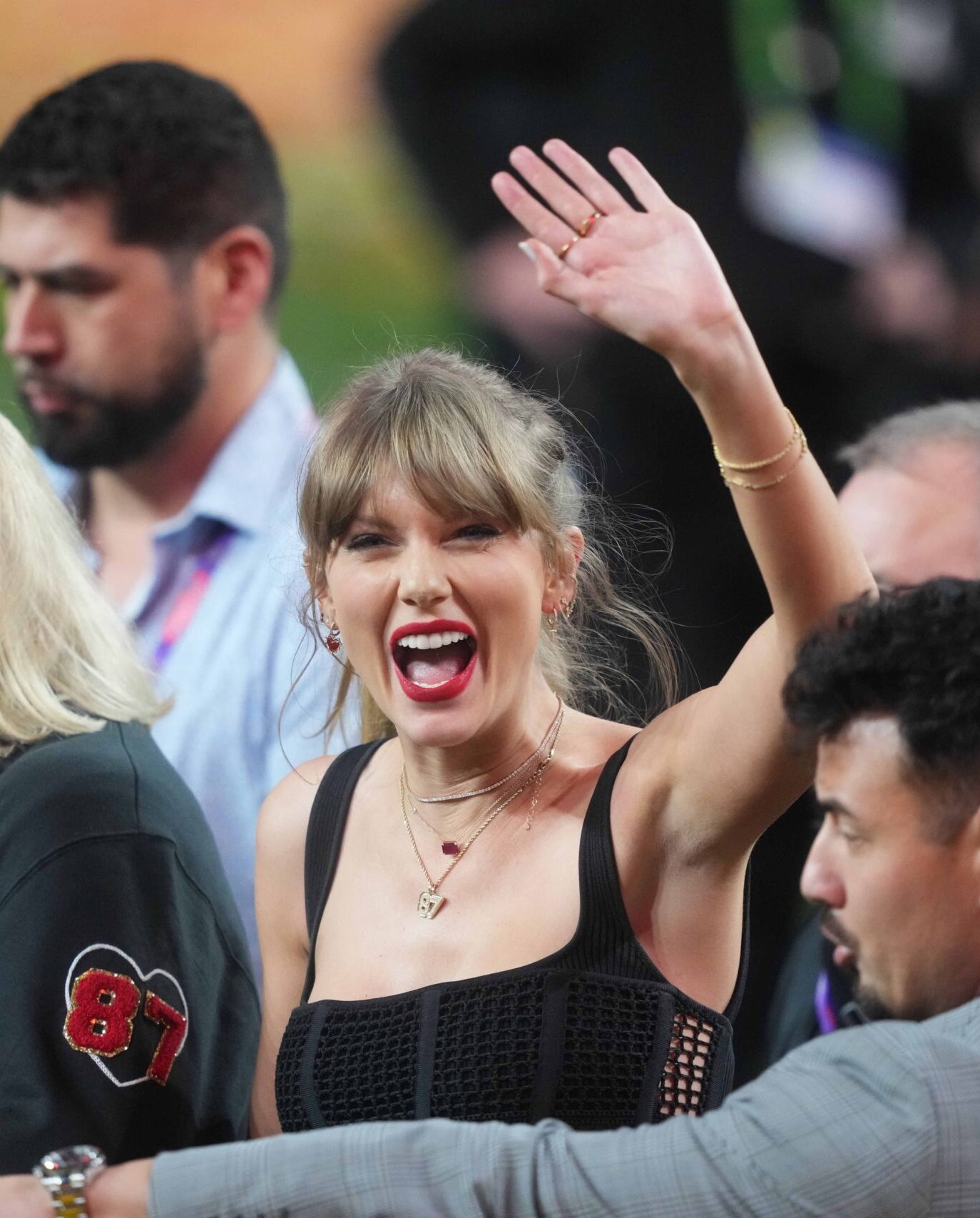 "A Beautiful Human Being;" Travis Kelce Kansas City Chiefs Teammate Praises Taylor Swift 1 Feb 11, 2024; Paradise, Nevada, USA; Recording artist Taylor Swift enters the field as Kansas City Chiefs wins over the San Francisco 49ers in overtime of Super Bowl LVIII at Allegiant Stadium. Mandatory Credit: Joe Camporeale-Imagn Images