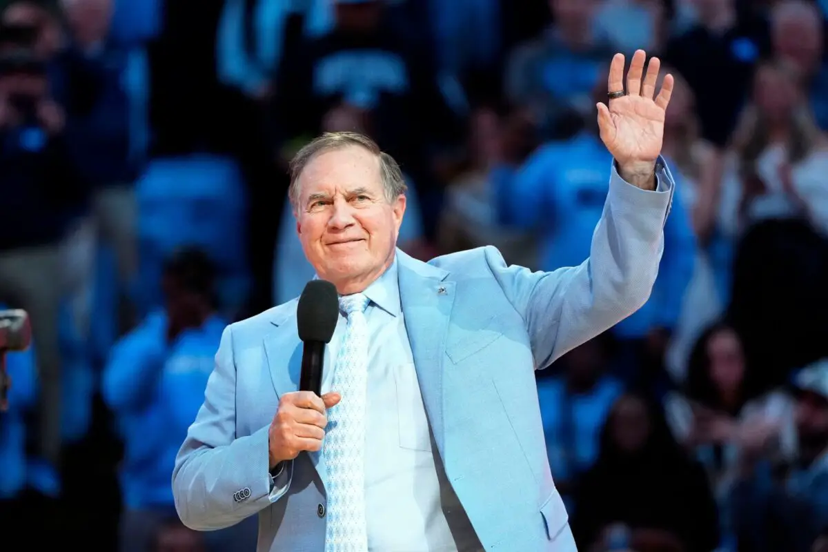 "You Just Got To Do The Right Thing": Bill Belichick Bares Story Of Spending $5,000 Just To Avoid Tom Brady, Antonio Brown Conflict 1 Dec 14, 2024; Chapel Hill, North Carolina, USA; North Carolina Tar Heels head football coach Bill Belichick during half time at Dean E. Smith Center. Mandatory Credit: Bob Donnan-Imagn Images