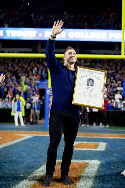 "The H-Back Sized Quarterback Was A Force": Florida Gators Quarterback Tim Tebow Ranked Too Low In Latest Top 25 College Football Players Over Last 25 Seasons 2 USATSI 21973415 168400517 lowres