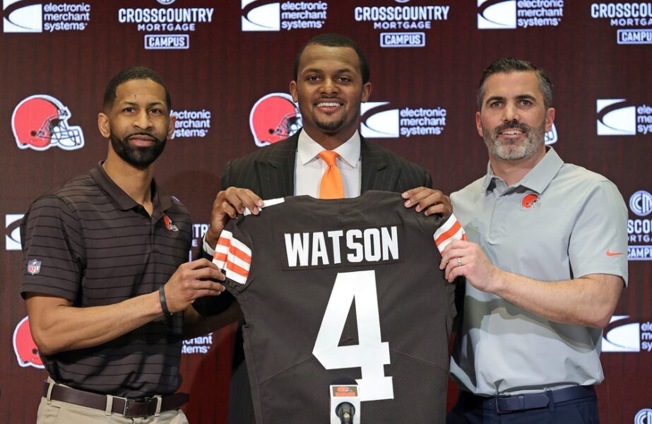 "Deshaun Watson Continues To Make Excellent Progress": Cleveland Browns Quarterback Deshaun Watson Gets Encouraging Injury Update 2 USATSI 24693025 168400517 lowres