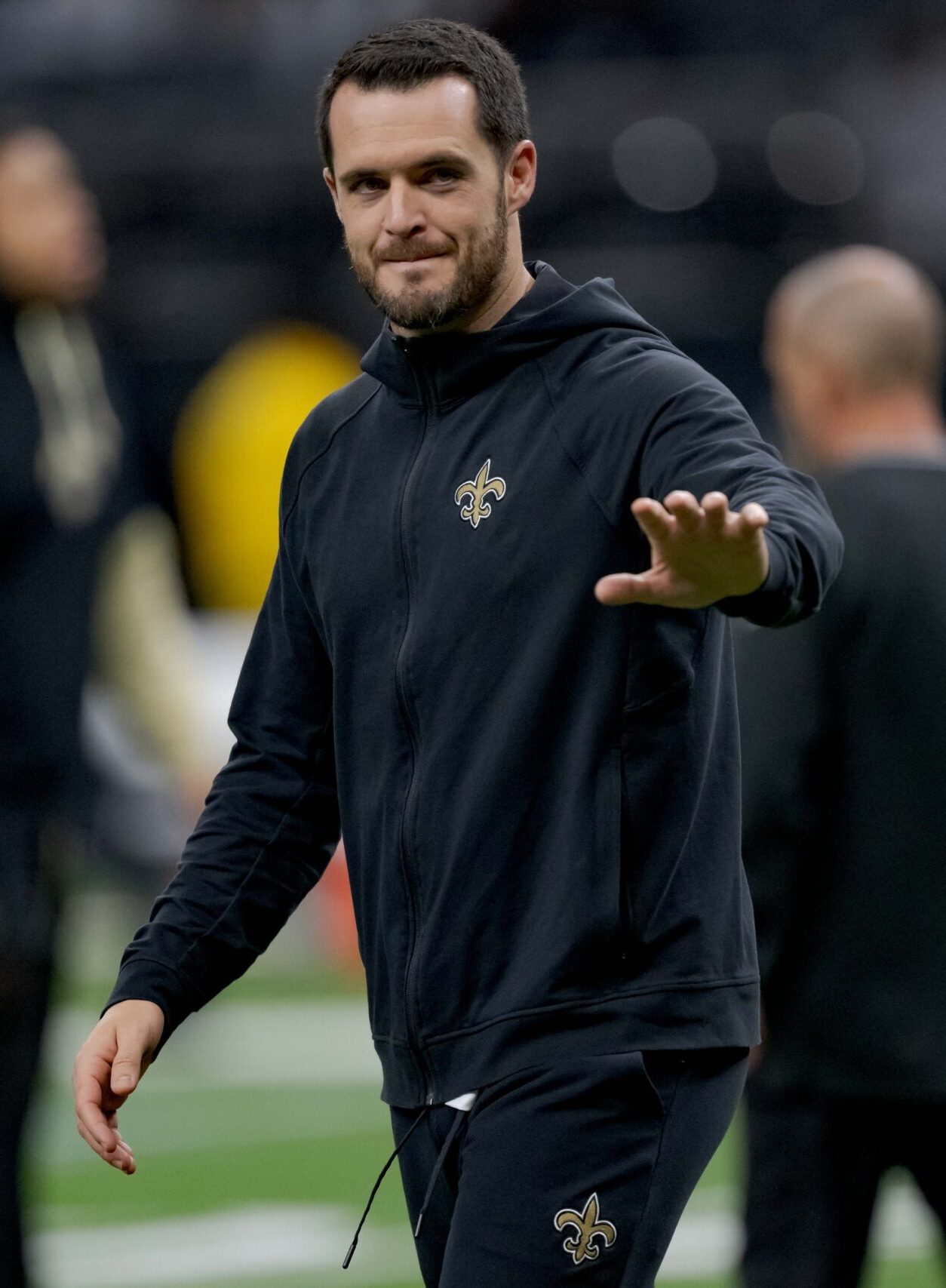 BREAKING: New Orleans Saints QB Derek Carr Announces Retirement Ahead of 2025 NFL Season 1 New Orleans Saints, Derek Carr