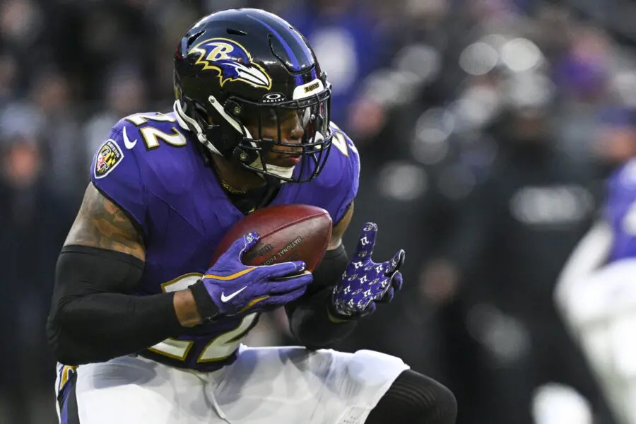 Derrick Henry vows greatness after landing massive Ravens extension 2 Baltimore Ravens running back Derrick Henry (22) runs with the ball during the first quarter against the Cleveland Browns at M&T Bank Stadium.