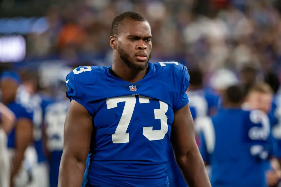 New York Giants: Evan Neal’s position change to right guard set for 2025 3 New York Giants offensive lineman Evan Neal (73) during the second half against the Cincinnati Bengals at MetLife Stadium.