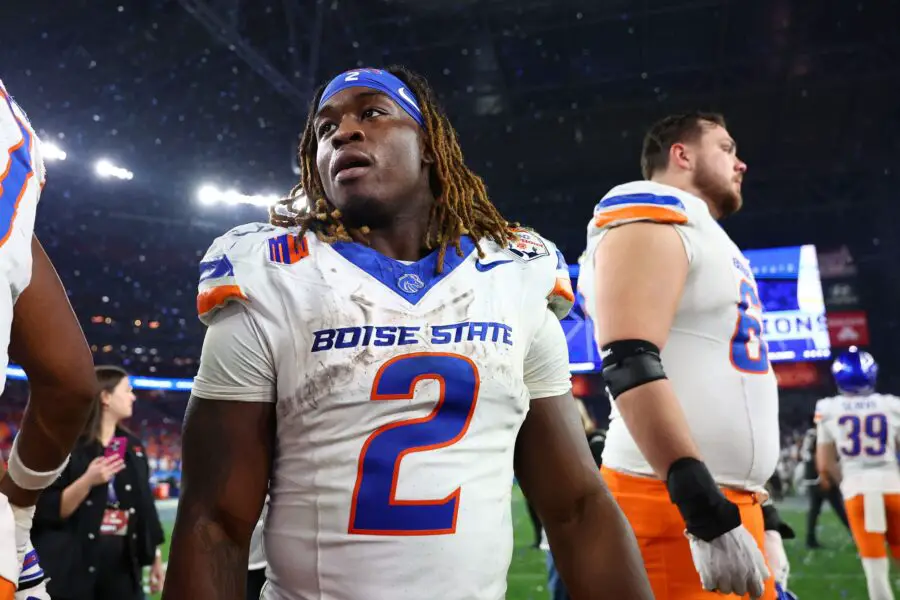 Raiders’ Ashton Jeanty poised for explosive rookie season, analyst predicts 1 Dec 31, 2024; Glendale, AZ, USA; Boise State Broncos running back Ashton Jeanty (2) reacts after the game against the Penn State Nittany Lions in the Fiesta Bowl at State Farm Stadium.