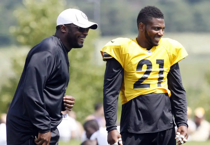 Steelers face potential end of Tomlin era as Ryan Clark calls for fresh start 1 Pittsburgh Steelers head coach Mike Tomlin (left) jokes with safety Ryan Clark (right) during training camp at Saint Vincent College.
