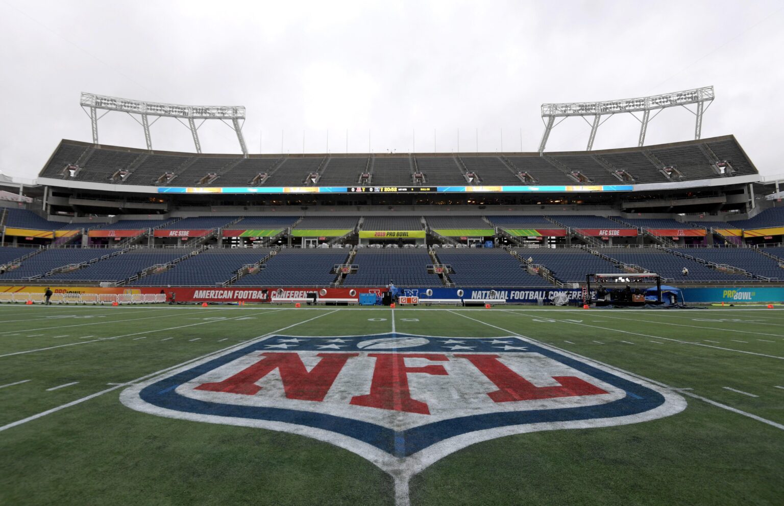 NFL Week 3 Injury Tracker Raiders TE Brock Bowers Trending Up, Chiefs