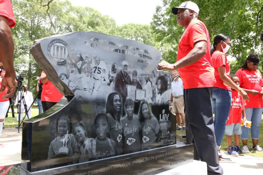 'Tragically Passed Away A Hero': Kansas City Chiefs Honor RB Who Died Rescuing 3 Children 3 'Tragically Passed Away A Hero': Kansas City Chiefs Honor RB Who Died Rescuing 3 Children