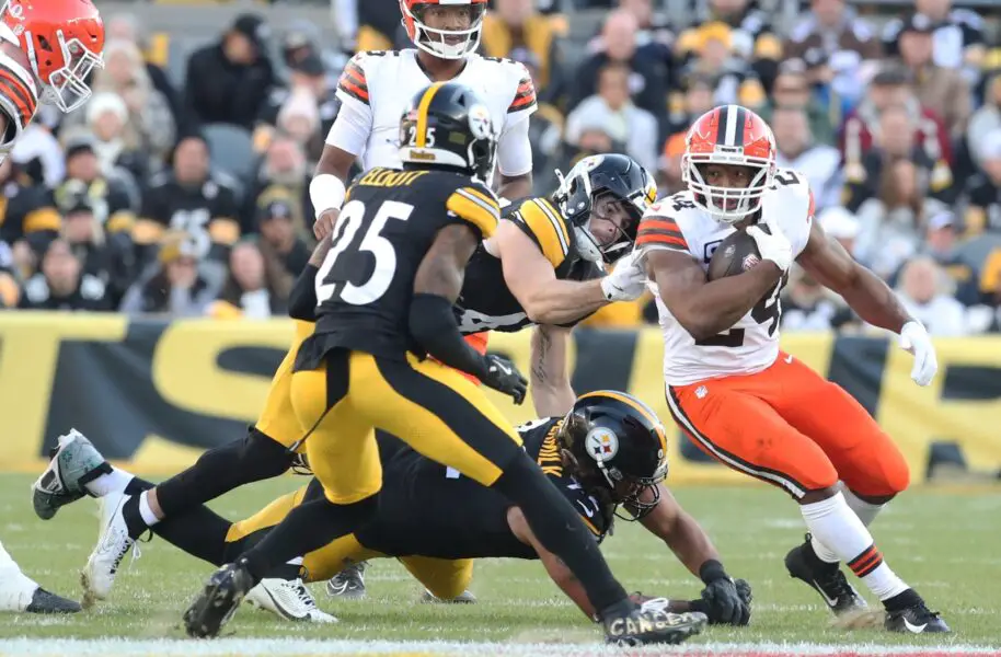 "We're Gonna Suck Regardless": Cleveland Browns Fan Goes Off On Radio Show After Reports Of Nick Chubb Signing Elsewhere 1 USATSI 24943890 168400517 lowres