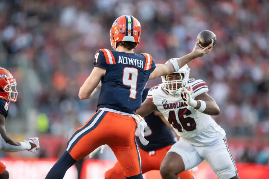 "Maybe Some People See Illinois Coming": College Football Analyst Lists Illinois Fighting Illini As Potential College Football Playoff Candidate In 2025 1 USATSI 25092476 168400517 lowres