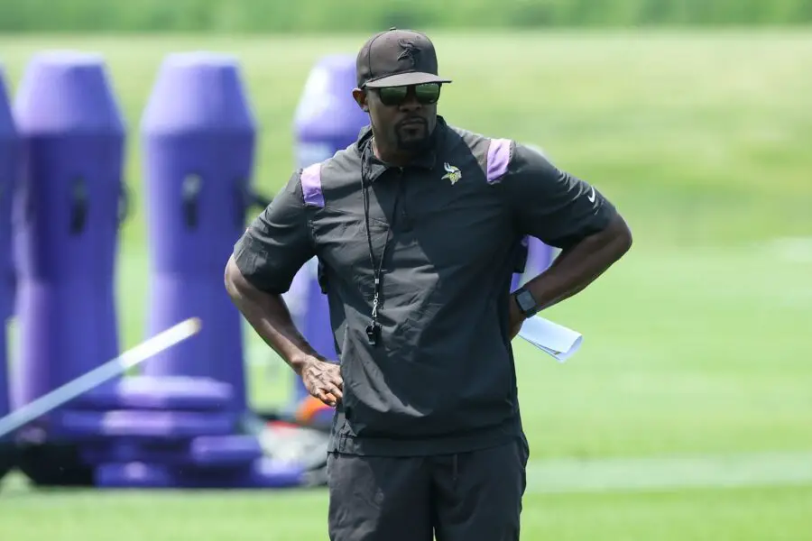 "If The Vikings Defense Performs Well": Minnesota Vikings DC Brian Flores Could Get Hired In Next Head Coaching Cycle (Report) 1 USATSI 26416286 168400517 lowres