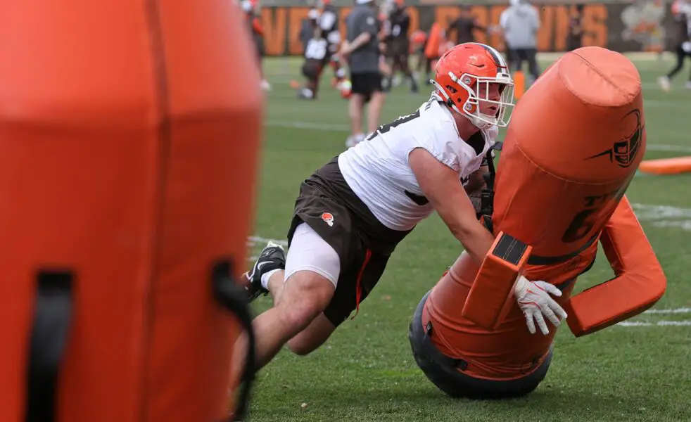 "It's Hard To Pass On Travis Hunter": AFC Executive Defends Cleveland Browns Trading Down With Jacksonville Jaguars In the 2025 NFL Draft (Report) 2 USATSI 26417059 168400517 lowres