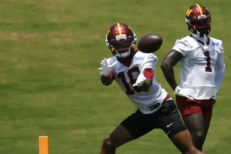 George Kittle sends emotional message to Deebo Samuel after trade 3 Jun 10, 2025; Ashburn, VA, USA; Washington Commanders wide receiver Deebo Samuel Sr. (1) looks on as Commanders wide receiver Ja'Corey Brooks (16) attempts to catch a pass during drills on day one of minicamp at Commanders Park. Mandatory Credit: Geoff Burke-Imagn Images