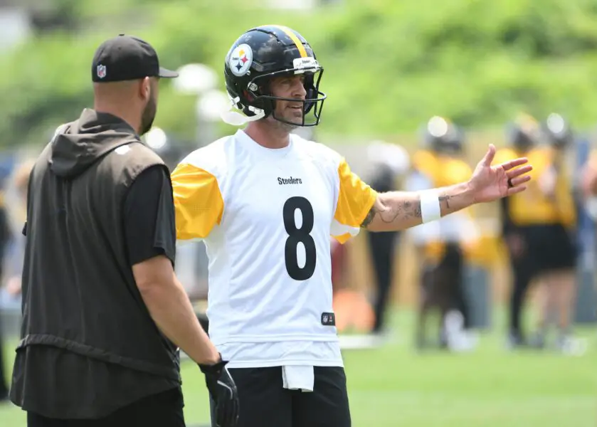 Tyler Boyd eyes Steelers, Pittsburgh homecoming 3 Jun 10, 2025; Pittsburgh, PA, USA; Pittsburgh Steelers quarterback Aaron Rogers (8) during minicamp at their South Side facility. Mandatory Credit: Philip G. Pavely-Imagn Images