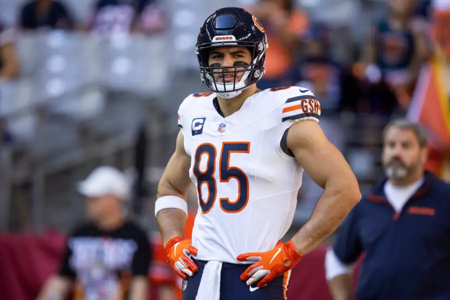 Chicago Bears Linked to Interesting Trade Ahead of 2025 NFL Season 1 Cole Kmet, Chicago Bears