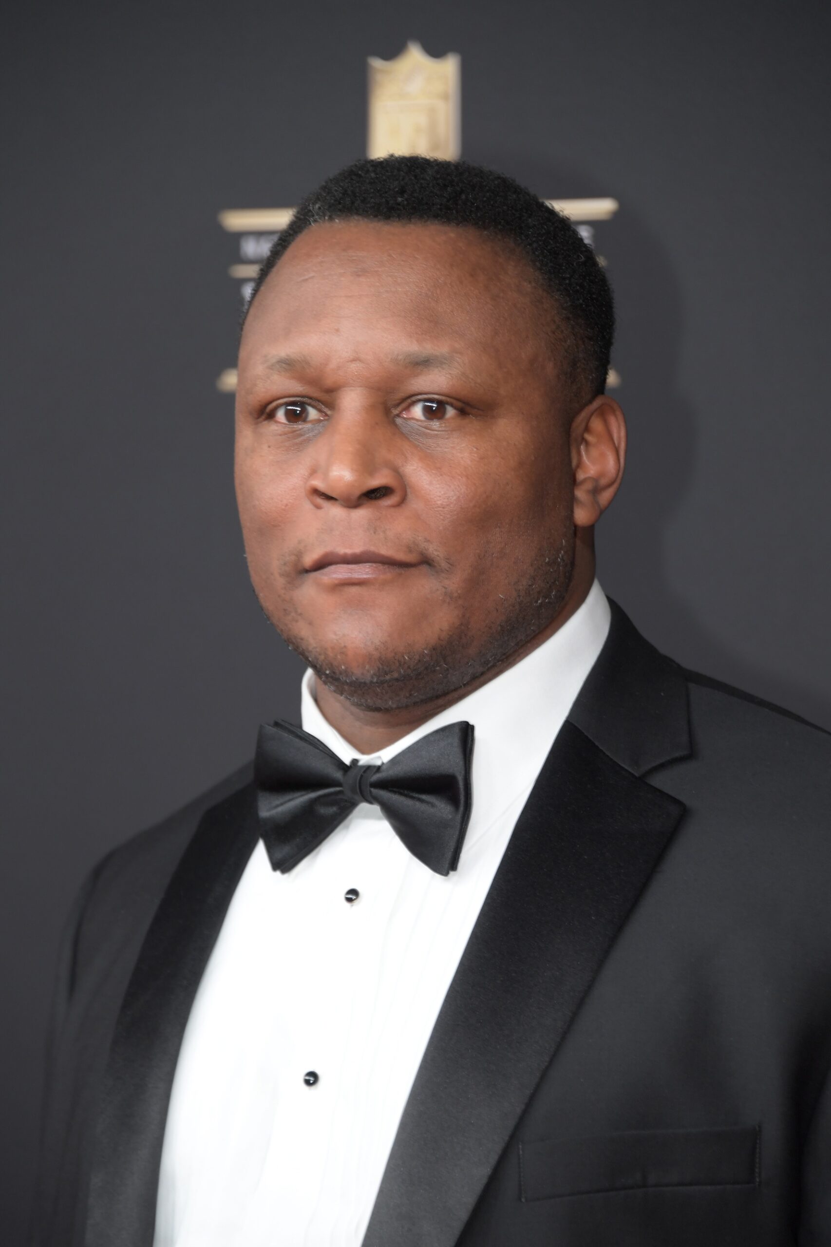 ‘He Is Still The Best Lion In History’: Why Barry Sanders Is the Best No. 3 Pick in NFL History, per ESPN Expert 4 NFL, Barry Sanders