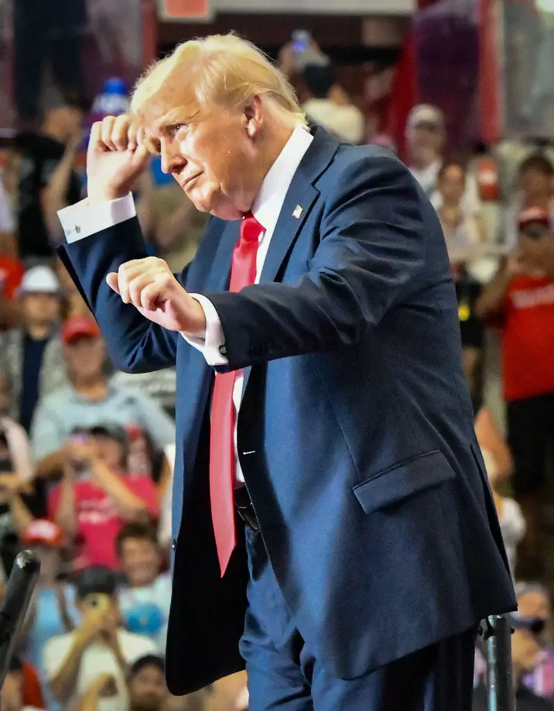 "What The H---" Donald Trump Rips NFL Team, Attacks Everything About Them (Watch) 2 Former President Donald Trump dances at a campaign rally July 27 at the Herb Brooks National Hockey Center in St. Cloud, Minnesota. In his speech, Trump called on his supporters to flip the state red. © Reid Glenn / USA TODAY NETWORK