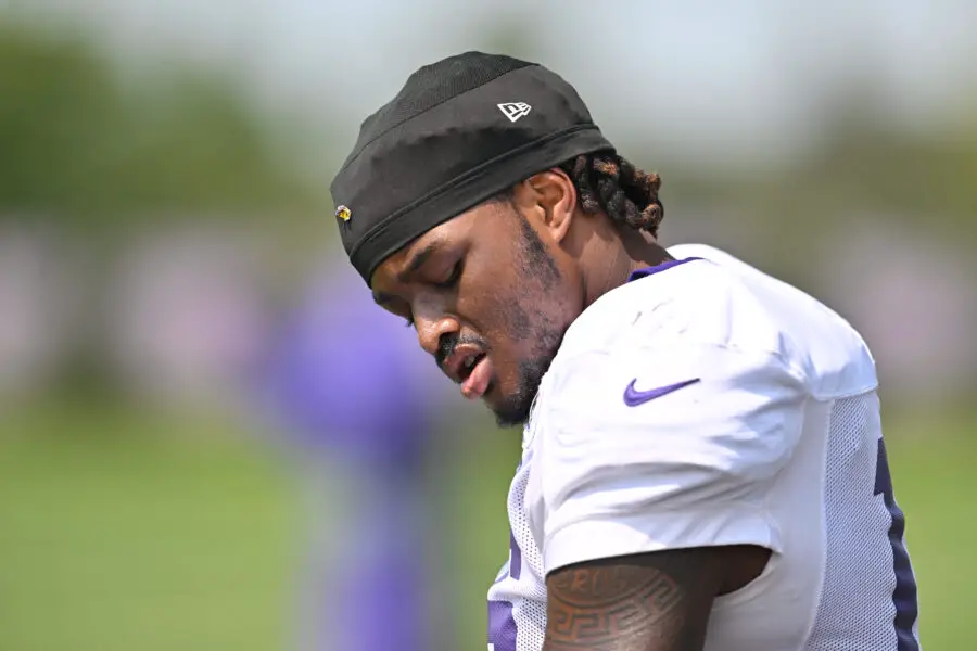 Vikings Linebacker Dallas Turner Reportedly Scammed Out of $240K in Bank Fraud Scheme 2 USATSI 23905723