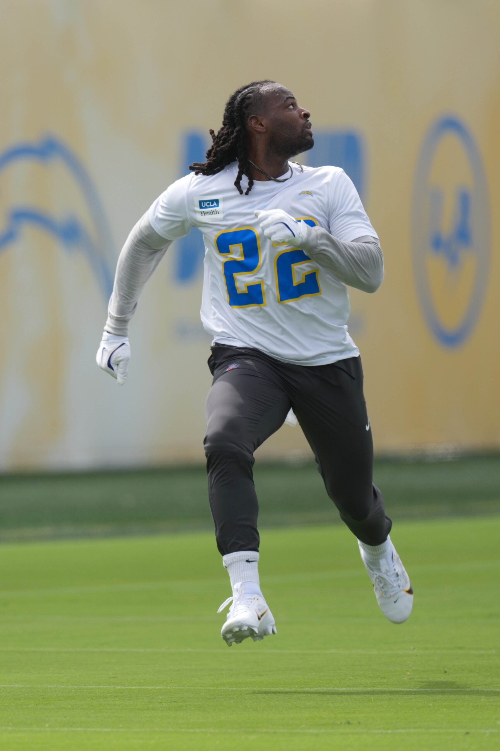 Breaking: NFL Star Injures Eye During 4th Of July Celebrations (Report) 3 May 12, 2025; El Segundo, CA, USA; Los Angeles Chargers running back Najee Harris (22) during offseason workouts at The Bolt. Mandatory Credit: Kirby Lee-Imagn Images