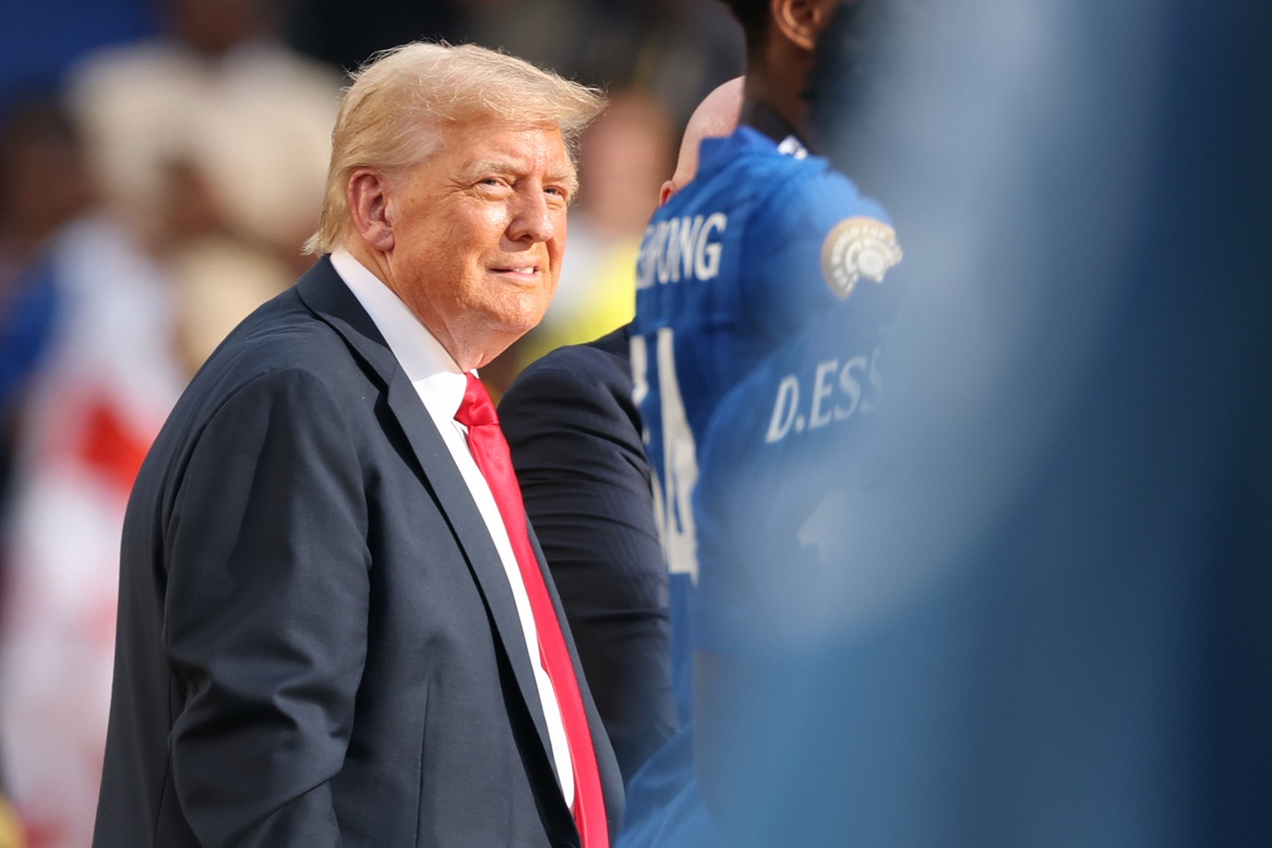 "It Went In His Pocket" Donald Trump Seen Sneaking Expensive Item At Massive Sporting Event, Video Leaks And Goes Viral 1 Jul 13, 2025; East Rutherford, New Jersey, USA; U.S. President Donald Trump on stage during the final of the 2025 FIFA Club World Cup between Paris Saint-Germain and Chelsea FC at MetLife Stadium. Mandatory Credit: Vincent Carchietta-Imagn Images