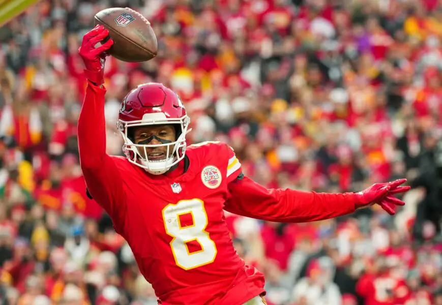 DeAndre Hopkins sends bold message for Ravens 3 Nov 29, 2024; Kansas City, Missouri, USA; Kansas City Chiefs wide receiver DeAndre Hopkins (8) is unable to make a catch during the second half against the Las Vegas Raiders at GEHA Field at Arrowhead Stadium. Mandatory Credit: Jay Biggerstaff-Imagn Images