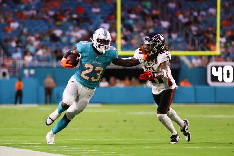 Miami Dolphins Sign Two Surprising Veterans Ahead of The Regular Season 4 Miami Dolphins, Jeff Wilson Jr.
