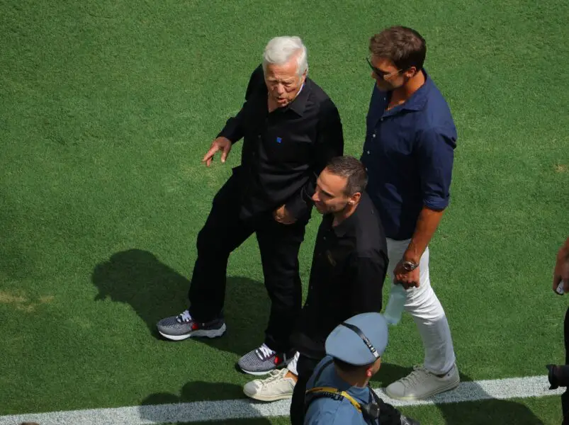 "Get That Man In Pads Right Now": Las Vegas Raiders Fans Explode Over Seeing Minority Owner Tom Brady Making Training Camp Appearance 2 USATSI 26635319 168400517 lowres