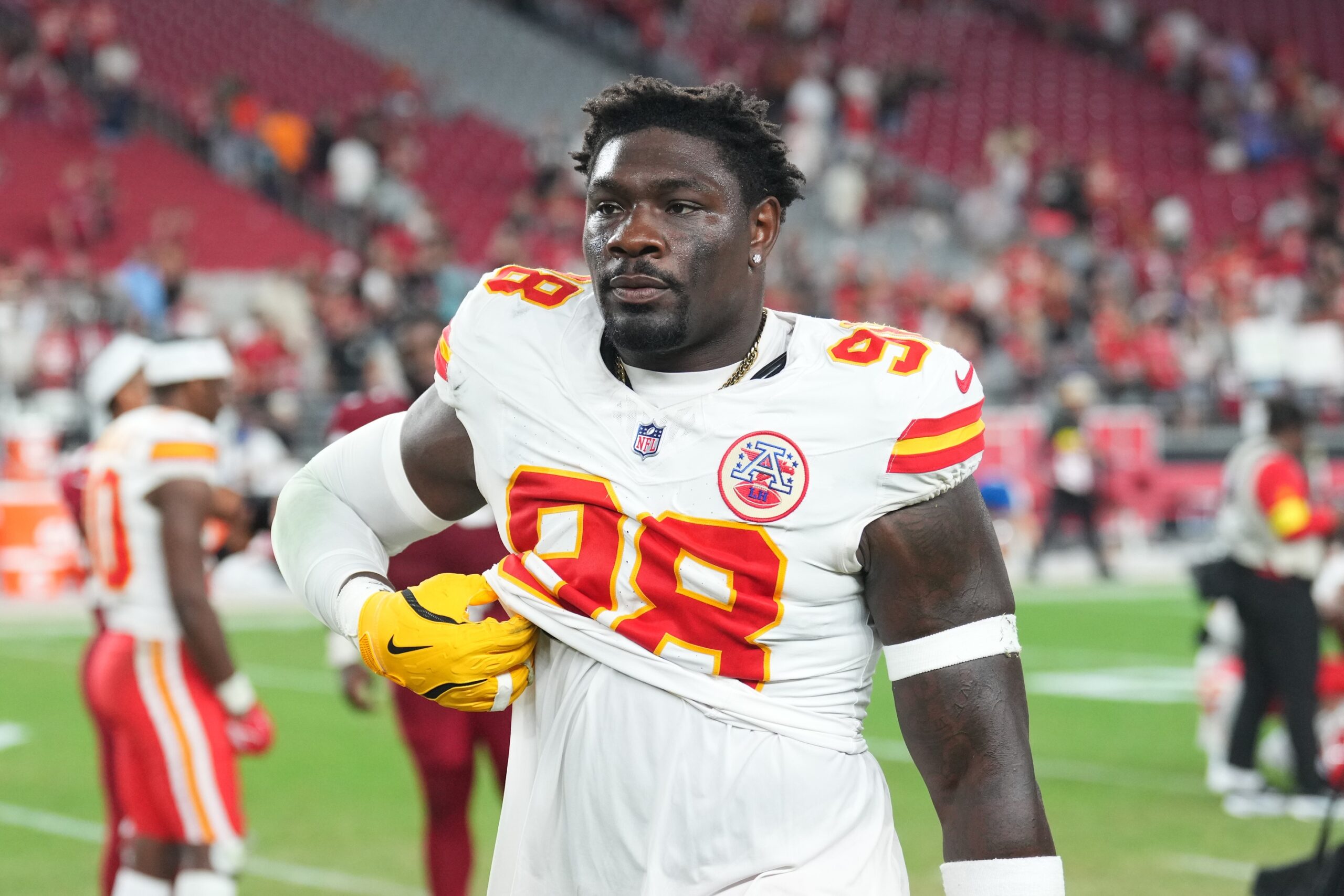 "It Is For Sure Broken" Chiefs Star Suffers Brutal Broken Bone, Fallout For Team Massive (Report) 2 "It Is For Sure Broken" Chiefs Star Suffers Brutal Broken Bone, Fallout For Team Massive (Report) - Gridiron Heroics