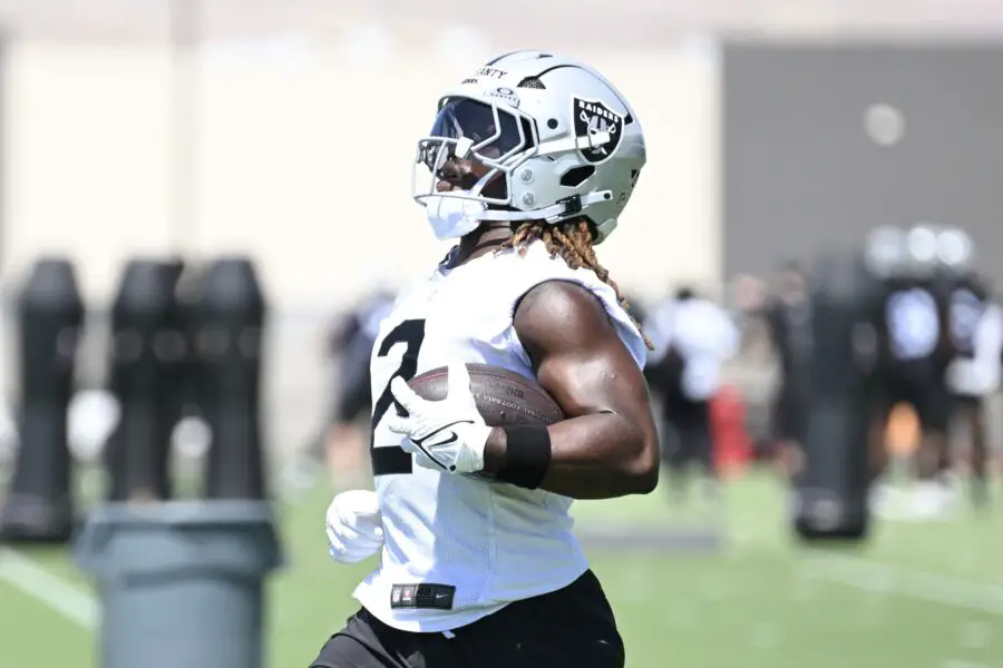 Ashton Jeanty turns heads at Raiders camp with all-around play 1 Jun 10, 2025; Henderson, NV, USA; Las Vegas Raiders running back Ashton Jeanty (2) runs through a drill during Las Vegas Raiders Minicamp at Intermountain Health Performance Center. Mandatory Credit: Candice Ward-Imagn Images