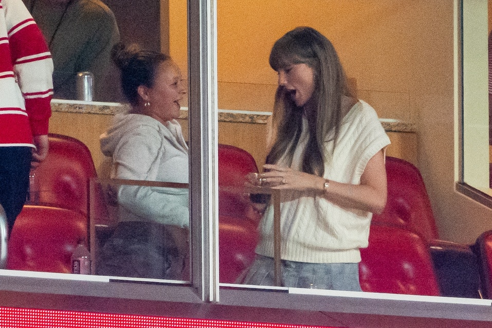 "There Were A Few Tears": Taylor Swift Has Travis Kelce Admitting Emotional Proposal Left His Palms Sweating 2 USATSI 26951434 168400517 lowres 1