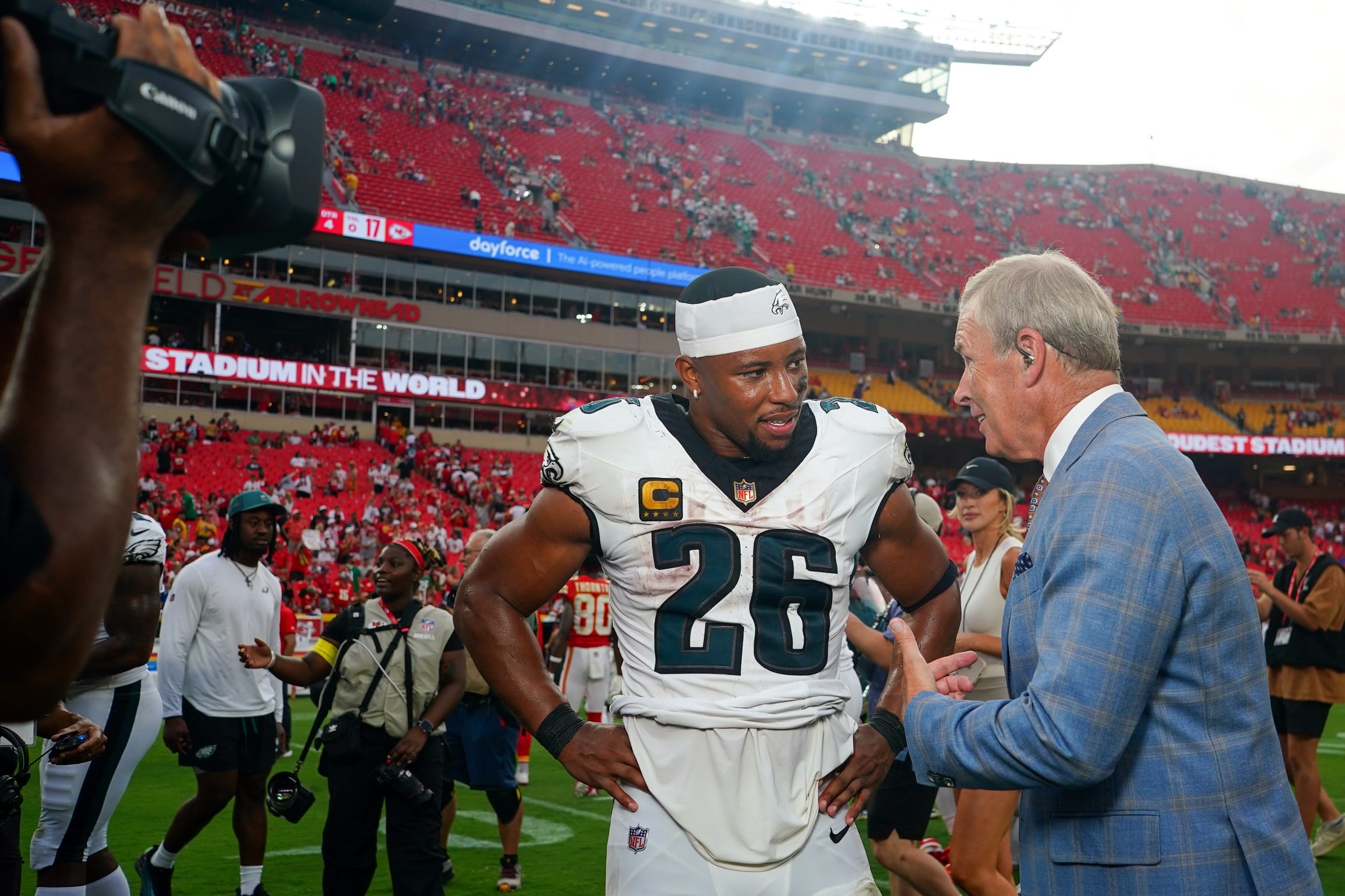 "That's Affirmative" Eagles Announce Massive News For TNF Contest Against Giants 4 "That's Affirmative" Eagles Announce Massive News For TNF Contest Against Giants - Gridiron Heroics