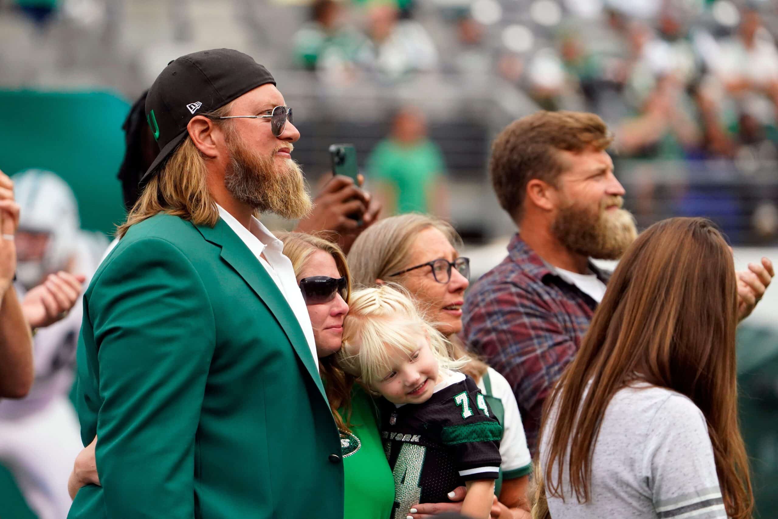 So He Got No Help?”: NFL Fans Heartbroken After Jets Legend Nick Mangold  Dies With No Kidney Donor In Sight - Gridiron Heroics