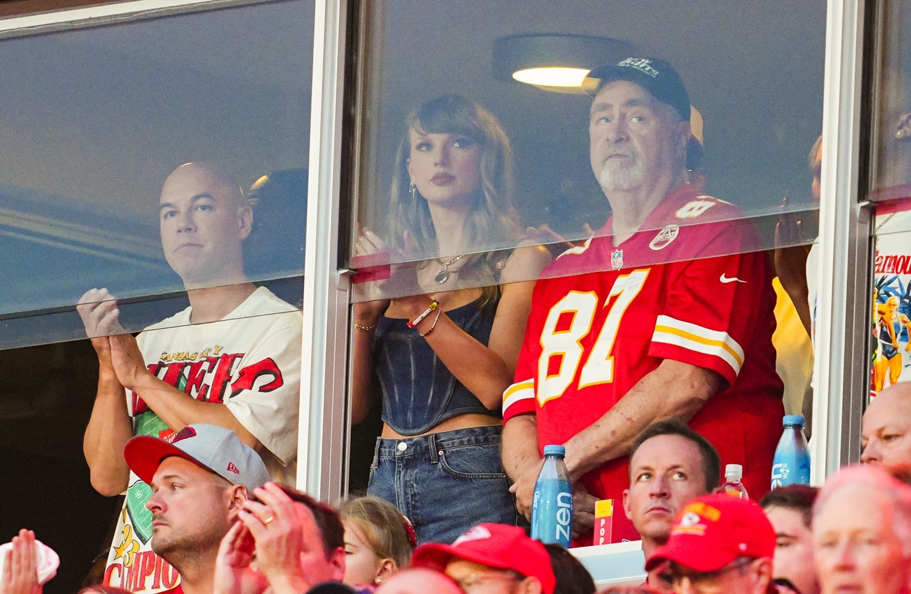 "This Situation Is Serious" Taylor Swift Sees Massive Amount Of Support Amid Potential Critical Report 1 Sep 5, 2024; Kansas City, Missouri, USA; Recording artist Taylor Swift watches the action prior to a game between the Baltimore Ravens and the Kansas City Chiefs at GEHA Field at Arrowhead Stadium. Mandatory Credit: Jay Biggerstaff-Imagn Images