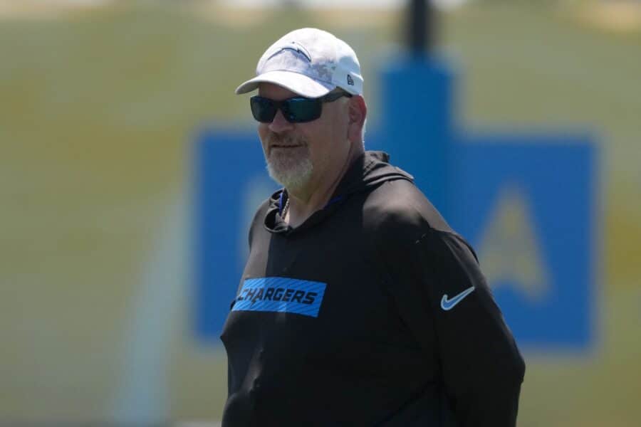 Los Angeles Chargers, Mike Devlin