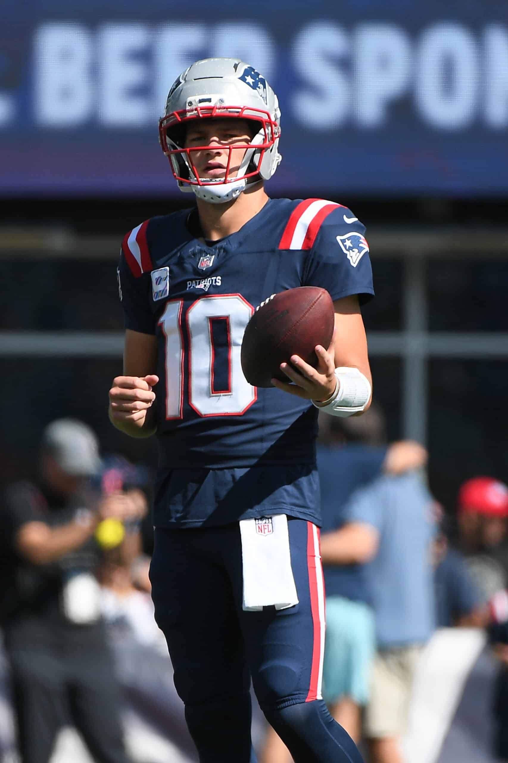 “The Guys Were Making Fun of Me...” Drake Maye on Why He Didn't Hear MVP Chants During Patriots Game 4 New England Patriots, Drake Maye, NFL