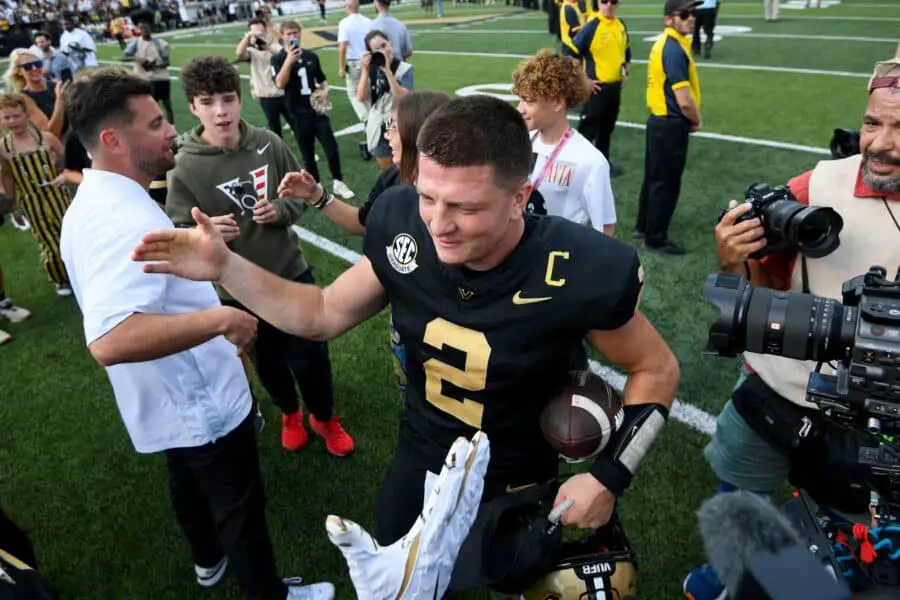 “Hell Yeah, I Believe It”: Diego Pavia Makes Confident Heisman Claim Following Mizzou Victory 1 Vanderbilt Commodores