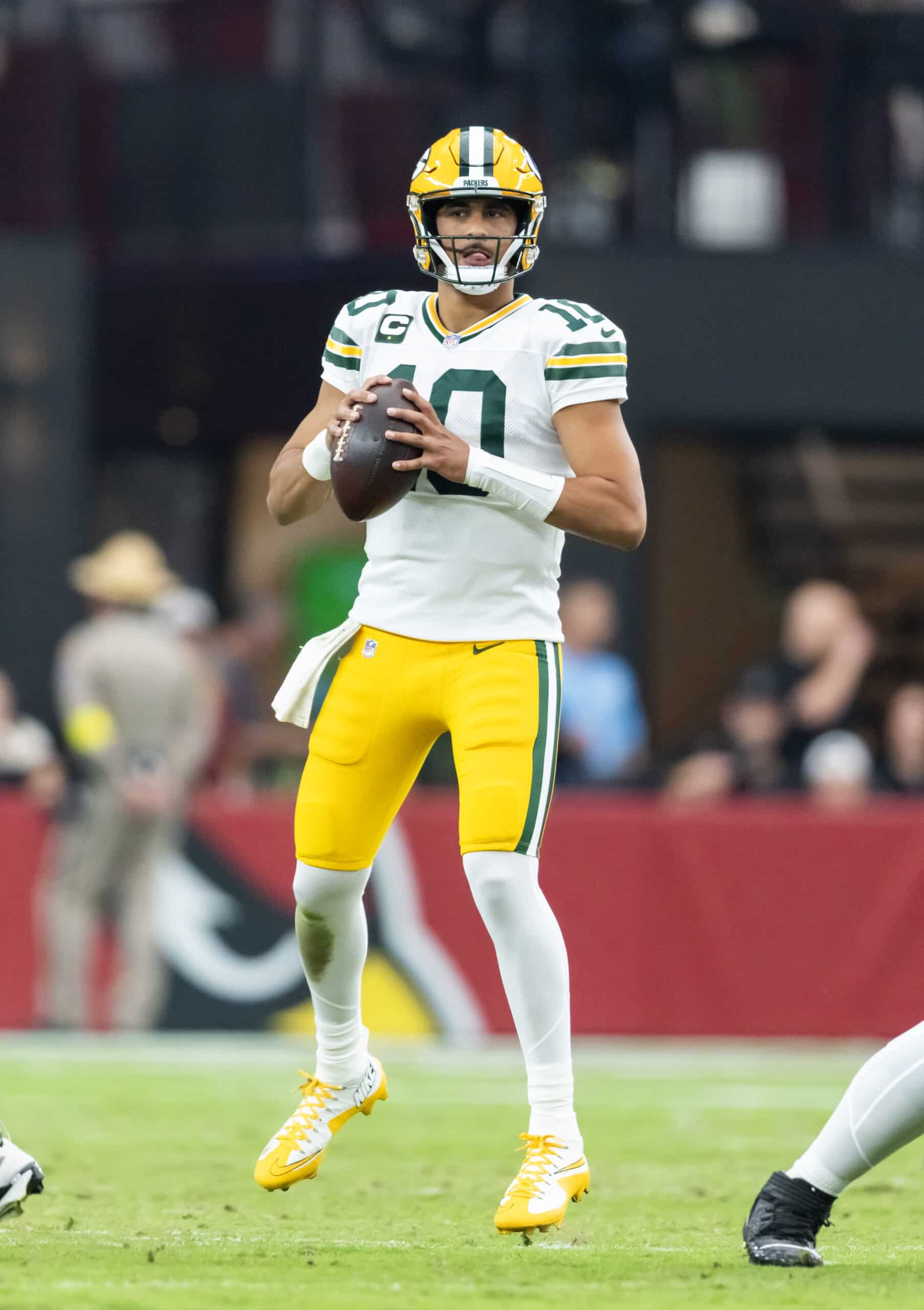 "These Uniforms Are Ugly": NFL Fans React to Packers' Jersey Decision 2 Green Bay Packers, Jordan Love, NFL