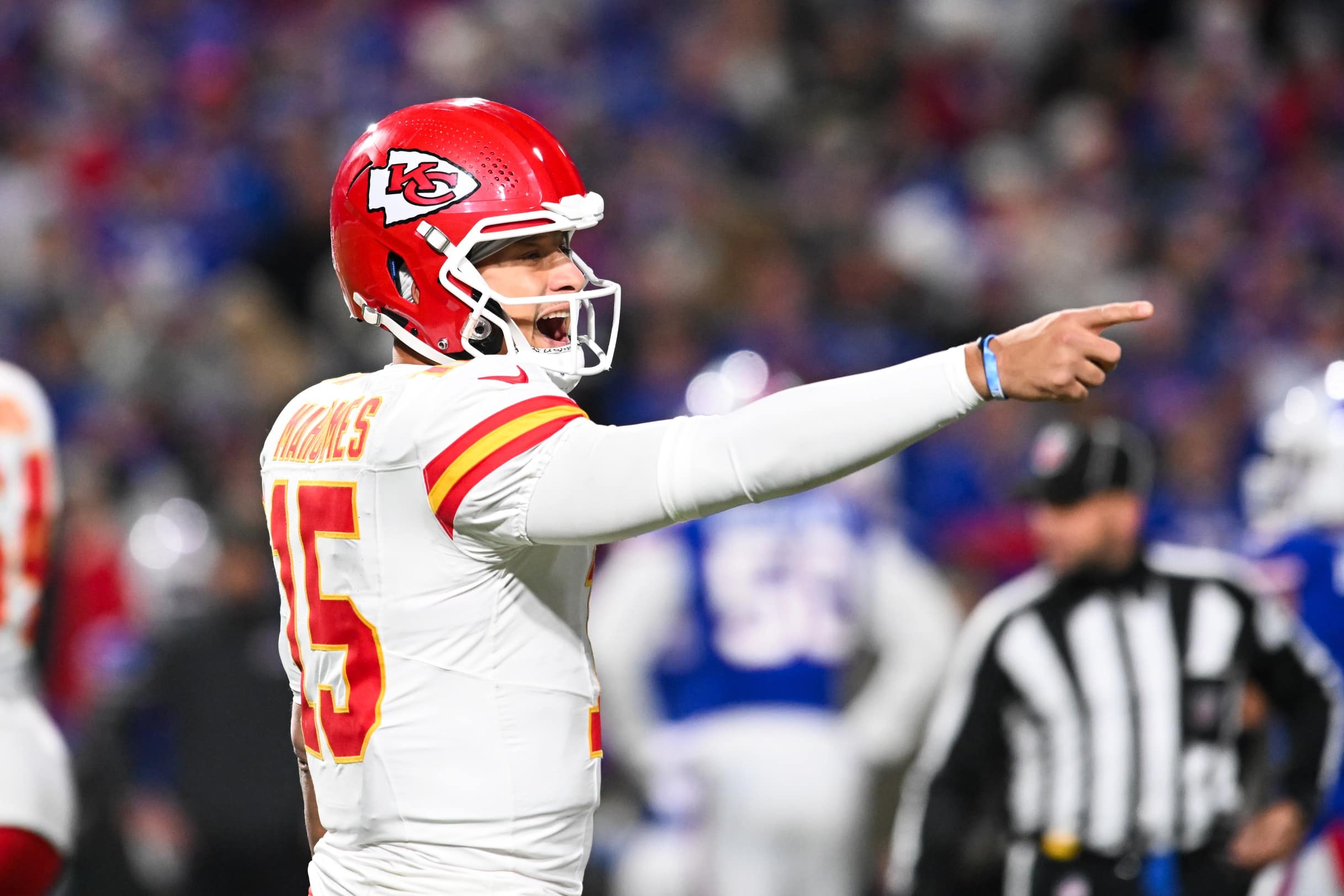 Patrick Mahomes Used One Word to Describe Caleb Williams’ Epic Touchdown in NFL Playoffs