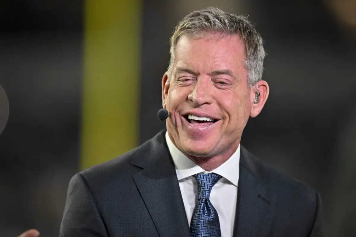 That Got So Cringe" Troy Aikman's Sexual Innuendo On MNF Goes Viral (Report) - Gridiron Heroics