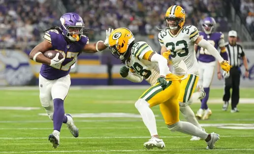 558k Views" Packers' Trevon Diggs Embarrassed Right Away Vs Vikings, Cowboys  Fans React (Video) - Gridiron Heroics