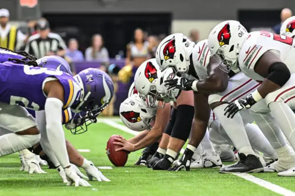 “There Is Interest One At Least 1 Side” Vikings – Cardinals Pegged To Agree To Conference-Altering Trade (Report)